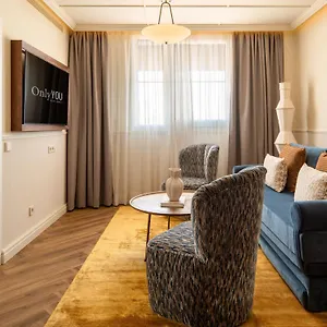 Only Hotel