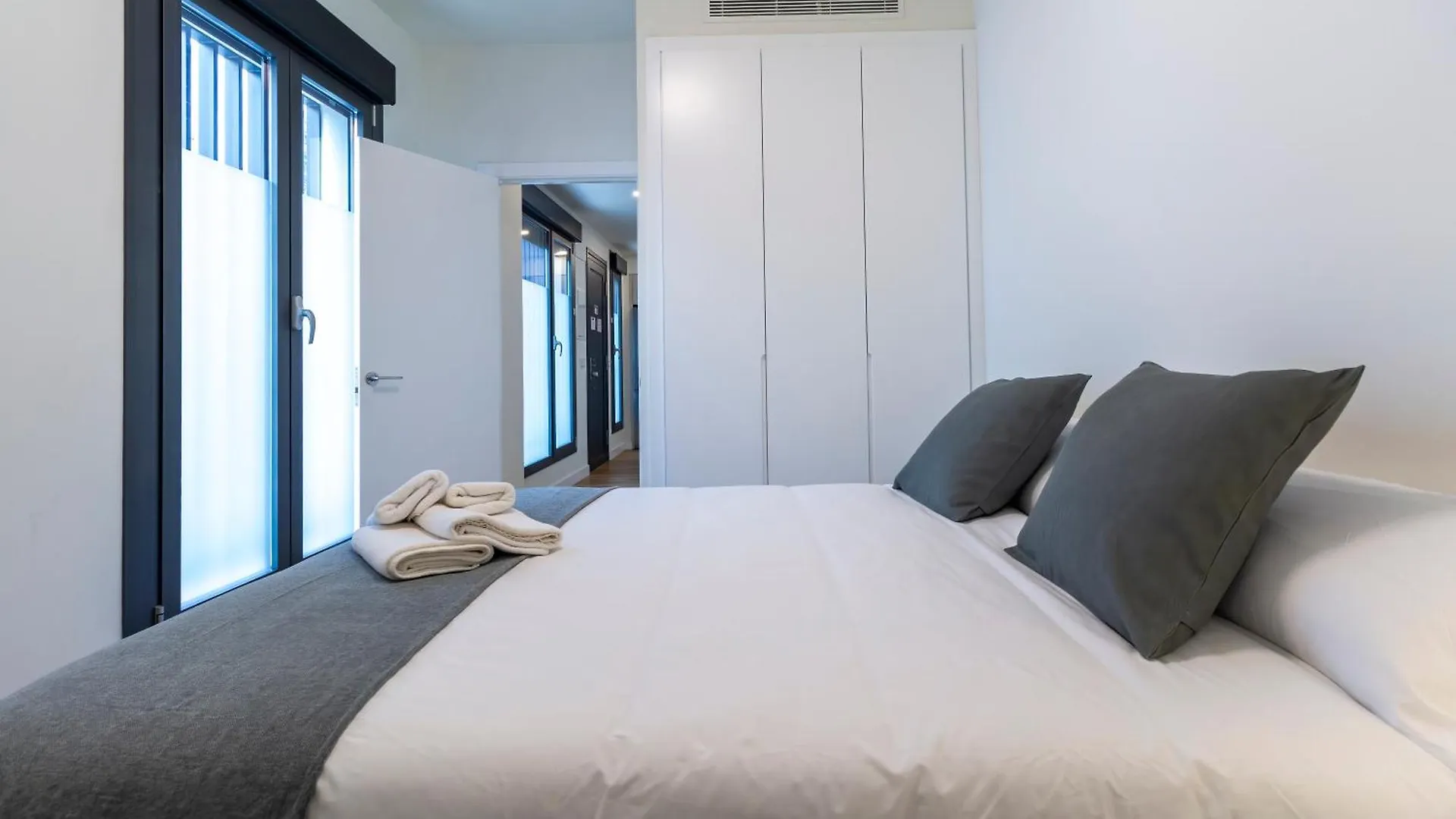 Alohamundi Puerta Osario II Apartment Seville