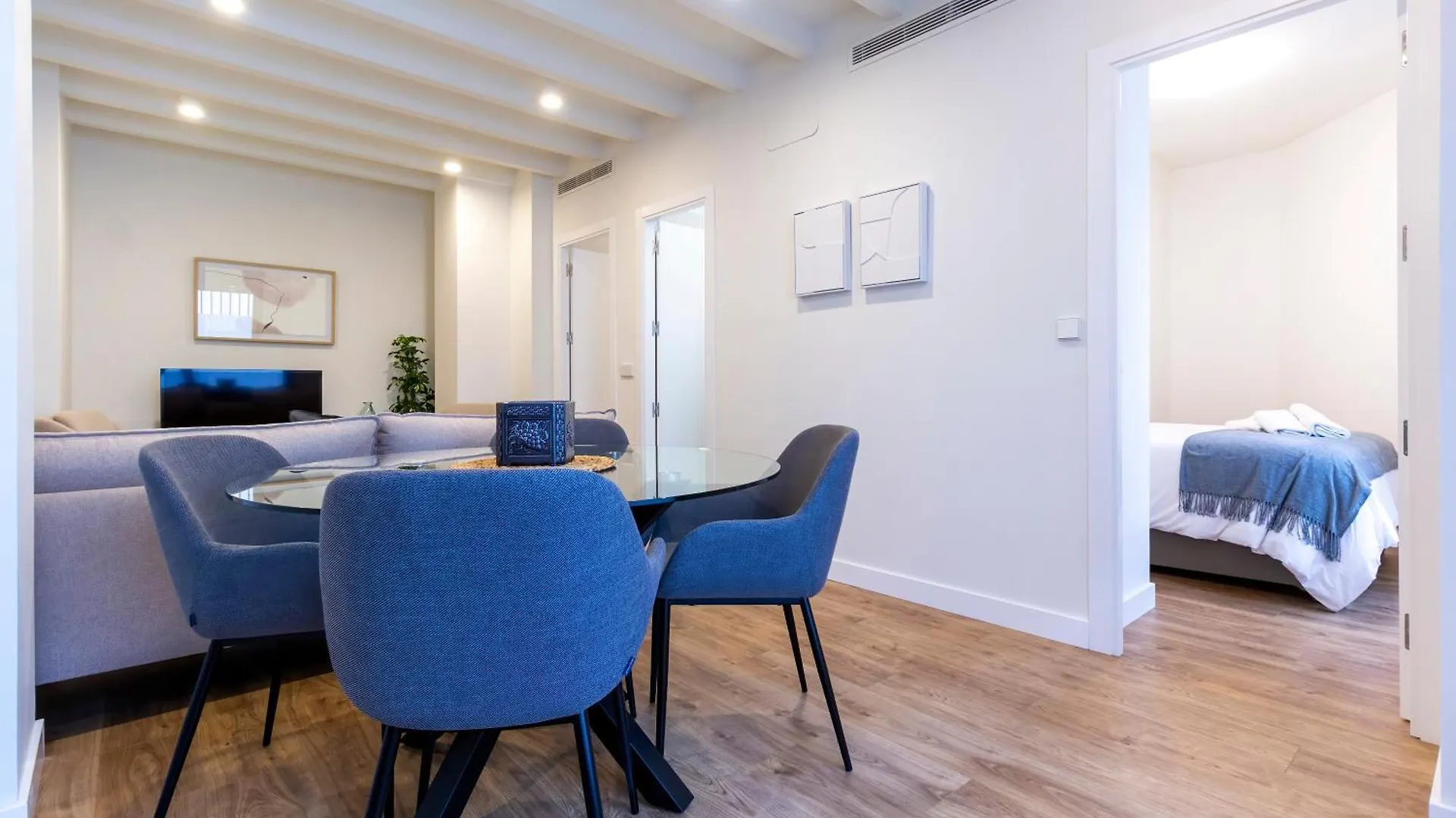 Alohamundi Puerta Osario II Apartment Seville
